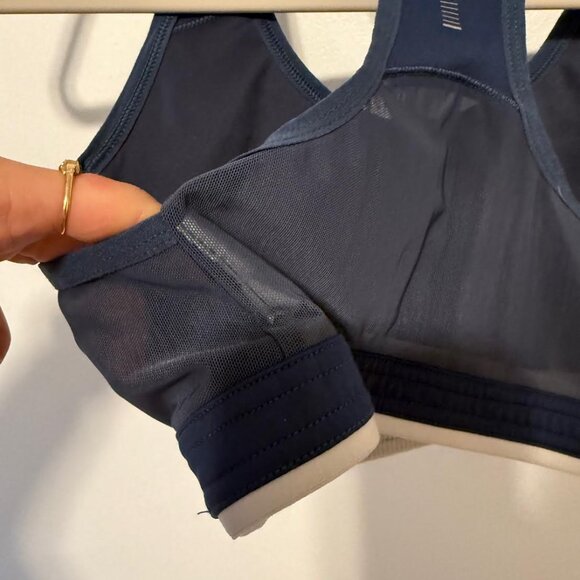 NEW Altra Core Sports Bra, Navy Blue, Women's M - Picture 4 of 7